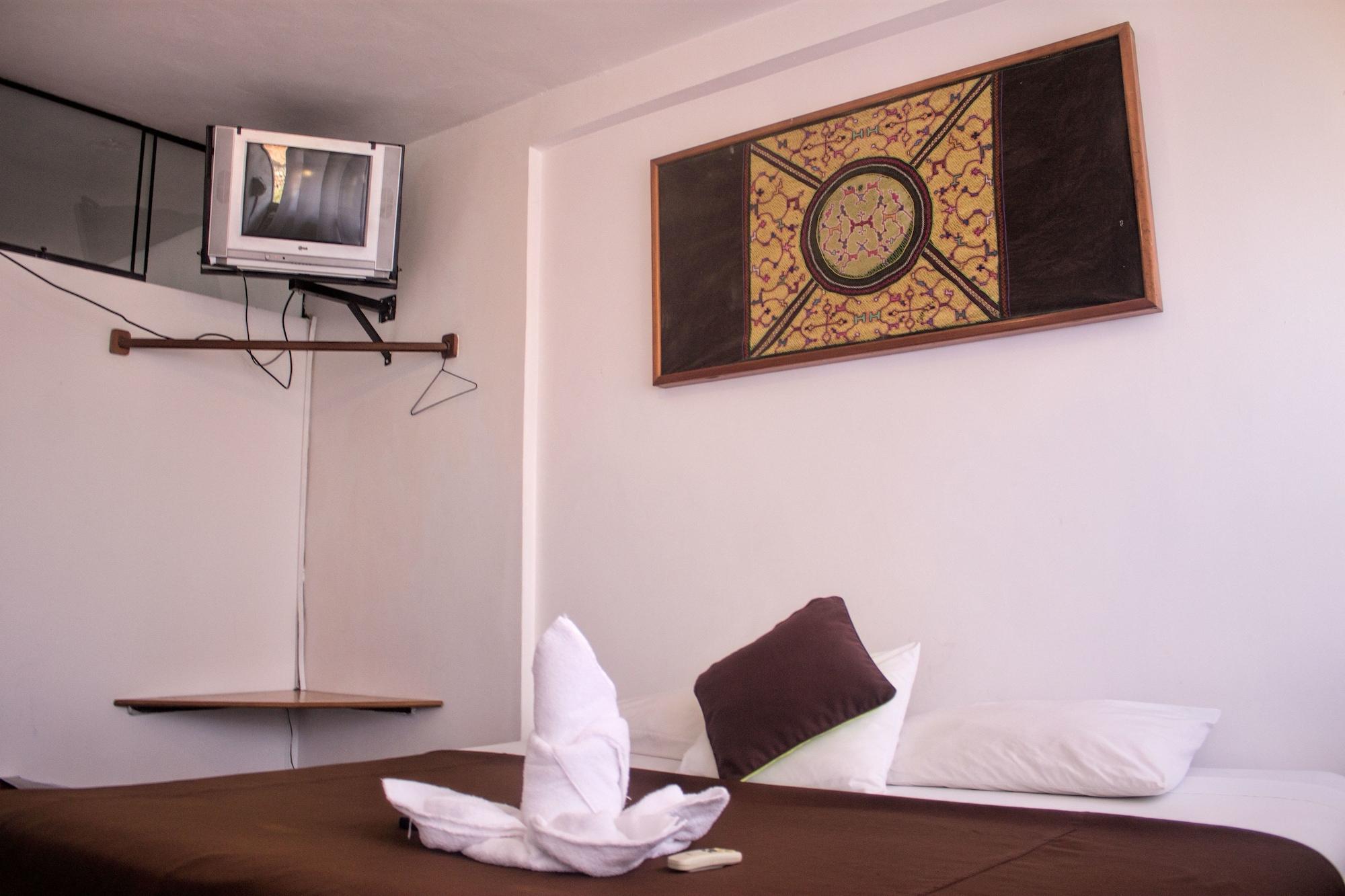 Amazon Hotel Iquitos Extérieur photo