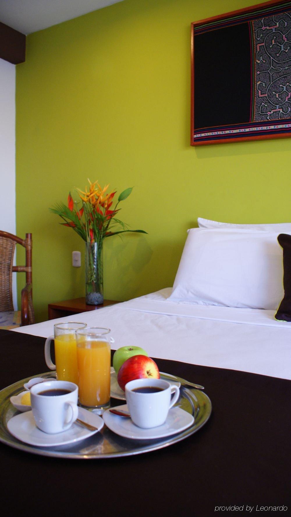 Amazon Hotel Iquitos Chambre photo